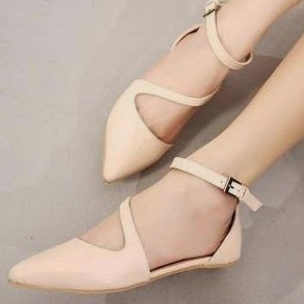 BRAND JESSICA SIMPSON POINTED TOE FLAT
